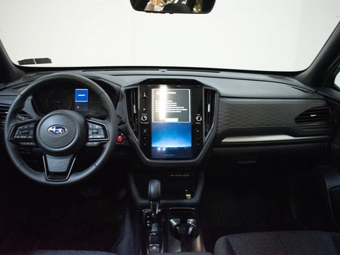 Used 2026 Subaru Forester Premium AWD/4WD image 11