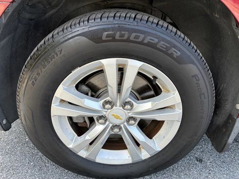 Used 2011 Chevrolet Equinox LT w/ Driver Convenience Package AWD/4WD image 18