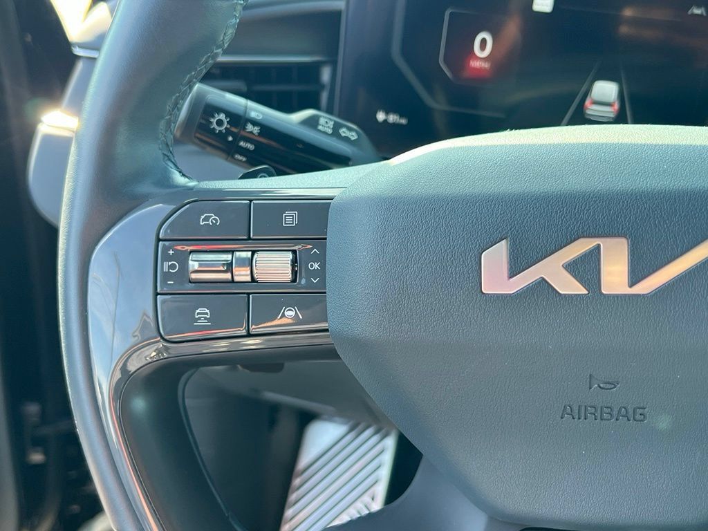 Certified 2024 Kia EV9 GT-Line AWD/4WD image 20