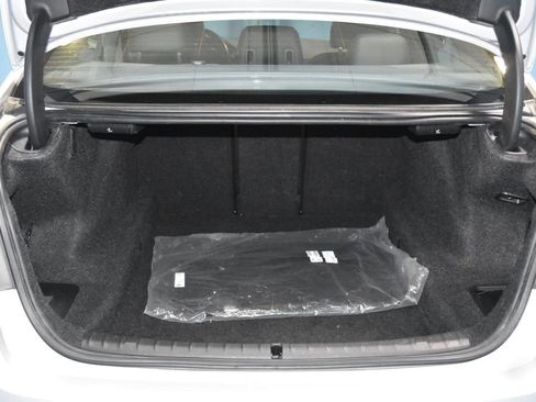 Used 2019 BMW 530i w/ Convenience Package image 33