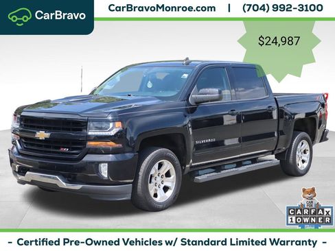 Used 2018 Chevrolet Silverado 1500 LT w/ All Star Edition AWD/4WD image 10