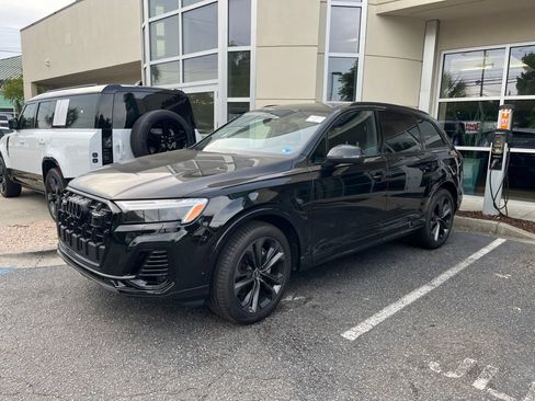 Used 2026 Audi Q7 3.0T Premium Plus w/ Premium Plus Package AWD/4WD image 2