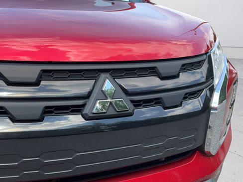 Used 2021 Mitsubishi Outlander Sport Black Edition FWD image 29