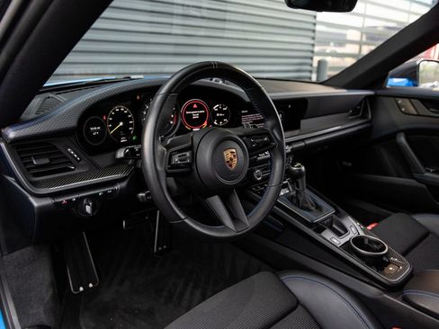 Used 2022 Porsche 911 GT3 RWD image 4