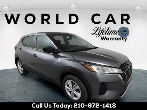 Used 2024 Nissan Kicks S FWD image 1
