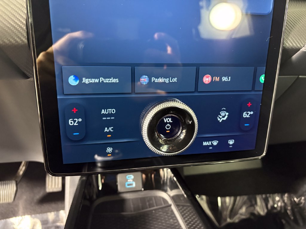 Used 2024 Ford Mustang Mach-E Select AWD/4WD image 21