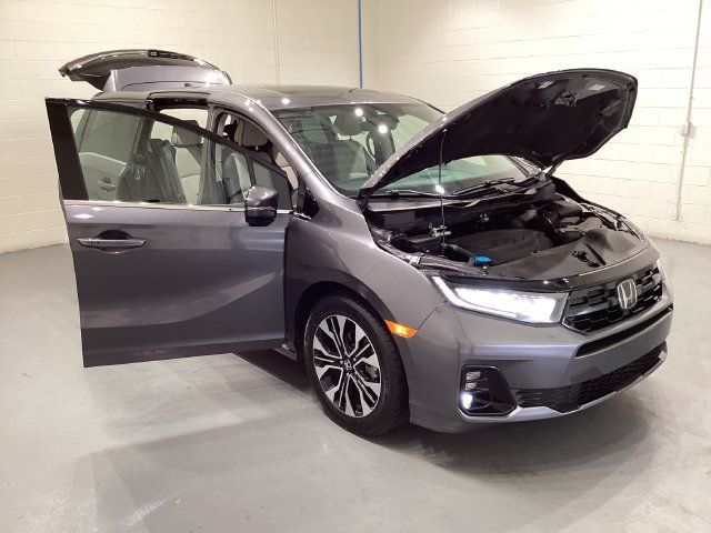 Certified 2025 Honda Odyssey Elite image 9