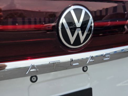 New 2026 Volkswagen Atlas SEL Premium R-Line AWD/4WD image 16