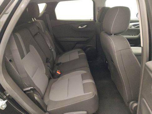 Used 2024 Chevrolet Blazer LT w/ Convenience Package FWD image 19