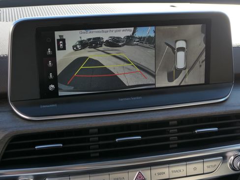 Used 2022 Kia Telluride SX w/ Towing Package image 19