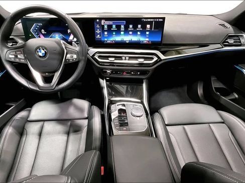 Used 2024 BMW 330i xDrive Sedan w/ Premium Package AWD/4WD image 9