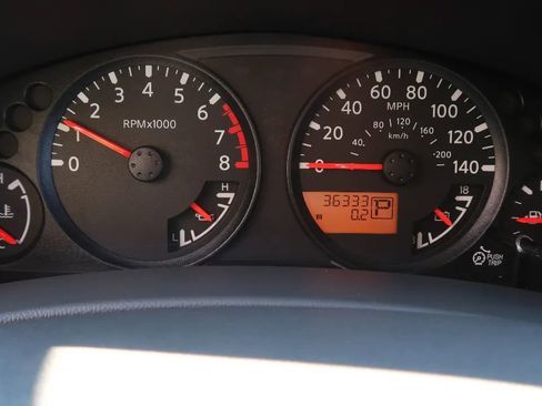 Used 2019 Nissan Frontier SV image 24