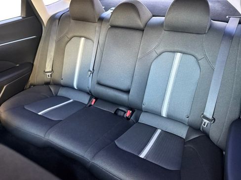 Used 2021 Hyundai Sonata SEL w/ Preferred Accessory Package image 11