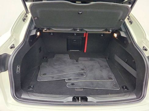 Used 2023 Maserati Levante GT image 23