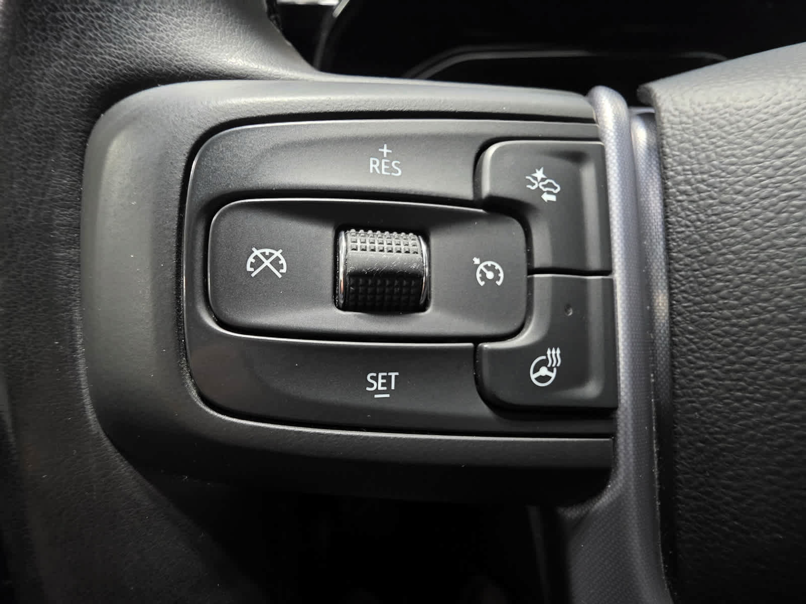Used 2025 GMC Sierra 1500 SLT AWD/4WD image 19