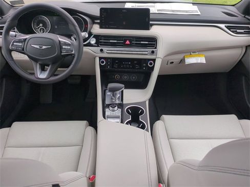 New 2025 Genesis G70 2.5T image 13