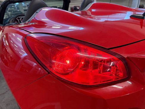 Used 2008 Pontiac Solstice Convertible w/ Premium Package image 20