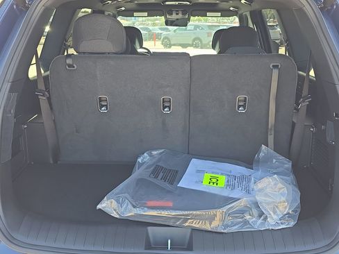 New 2027 Kia Telluride S image 10