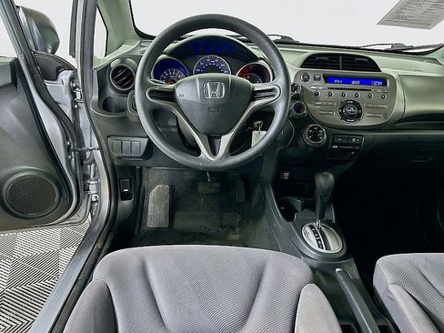 Used 2010 Honda Fit 5d Hatchback Base Auto image 20