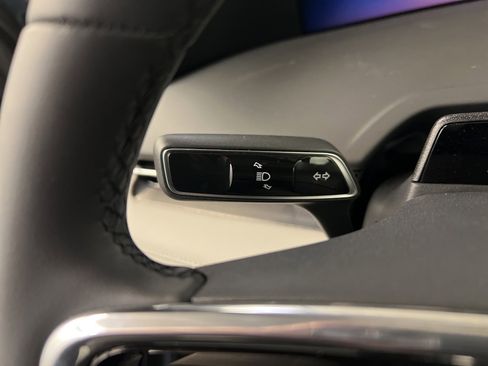 Used 2026 Lincoln Nautilus Premier image 22