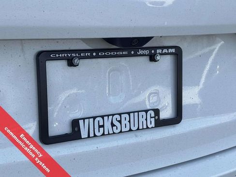 New 2025 Jeep Grand Cherokee L Limited w/ Black Appearance Package image 41