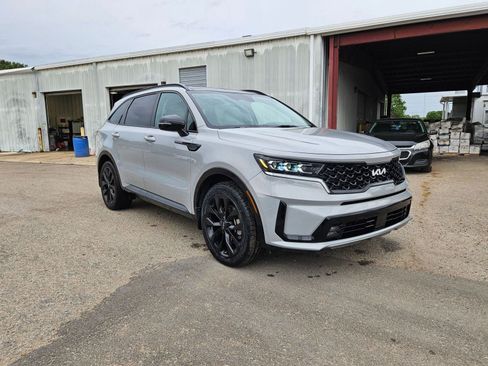 Used 2022 Kia Sorento SX FWD image 9