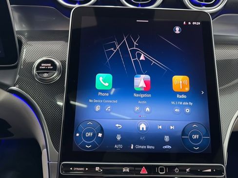 New 2026 Mercedes-Benz GLC 300 image 33