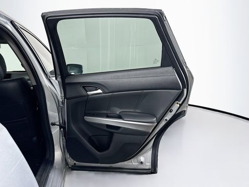 Used 2014 Honda Crosstour EX-L image 30