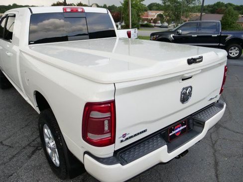 Used 2023 RAM 2500 Laramie AWD/4WD image 34