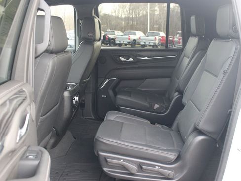 Used 2024 GMC Yukon XL Denali w/ Max Trailering Package image 36