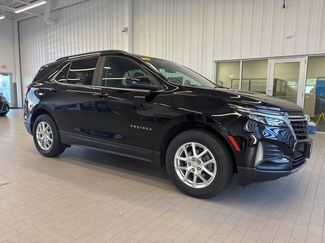 Used 2022 Chevrolet Equinox LT image 1