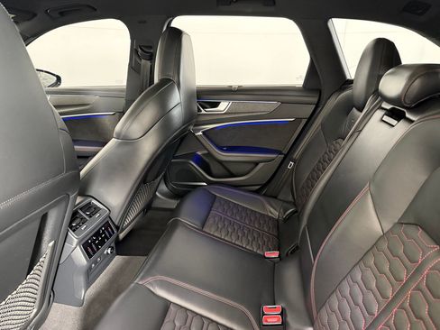 Used 2021 Audi RS 6 image 24