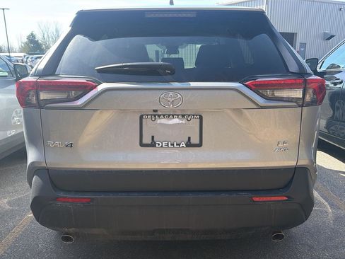 Used 2025 Toyota RAV4 LE image 8
