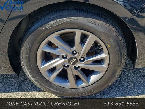 Used 2020 Kia Optima LX FWD image 9