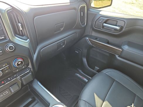 Certified 2021 Chevrolet Silverado 1500 RST w/ All Star Edition Plus AWD/4WD image 24