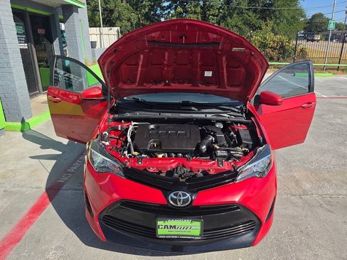 Used 2017 Toyota Corolla LE FWD image 51