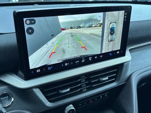 Used 2025 Ford Explorer Platinum w/ LUX Leather Package image 7