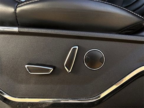 Used 2022 Ford F150 Platinum w/ Equipment Group 701A High image 30