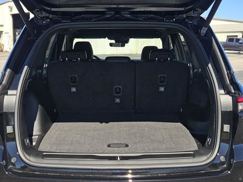 New 2025 Jeep Grand Cherokee Limited image 10