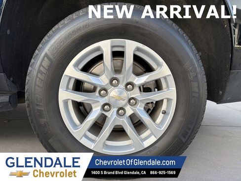 Certified 2021 Chevrolet Suburban LT image 19