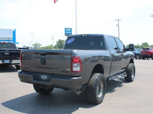 Used 2024 RAM 2500 Big Horn w/ Night Edition AWD/4WD image 9