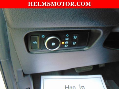 Used 2025 Ford Ranger Lariat w/ Black Appearance Package AWD/4WD image 25