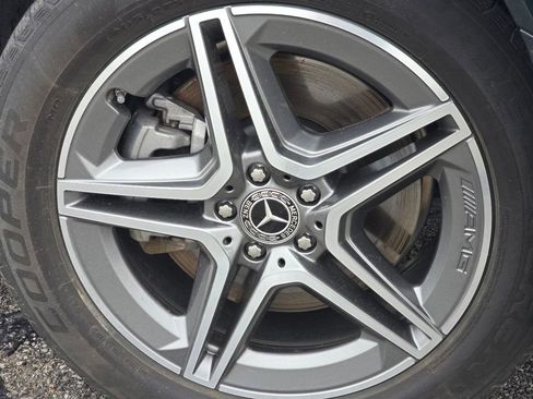 Used 2023 Mercedes-Benz GLE 450 4MATIC image 11