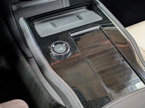 Used 2025 Polestar Polestar 3 image 28