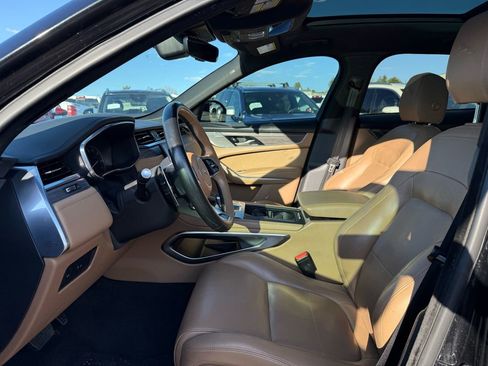 Used 2022 Jaguar F-PACE S AWD/4WD image 16
