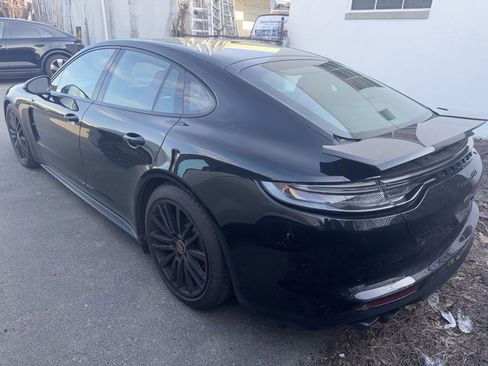 Certified 2023 Porsche Panamera GTS image 3