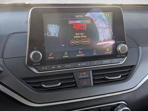 Used 2024 Nissan Altima 2.5 SR image 12