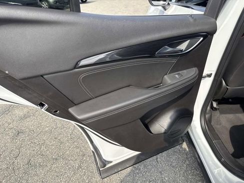 Used 2023 Buick Envision Essence w/ Sport Touring Package image 17