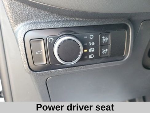 New 2026 Ford Explorer Active image 7