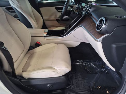 Used 2026 Mercedes-Benz C 300 Sedan image 21
